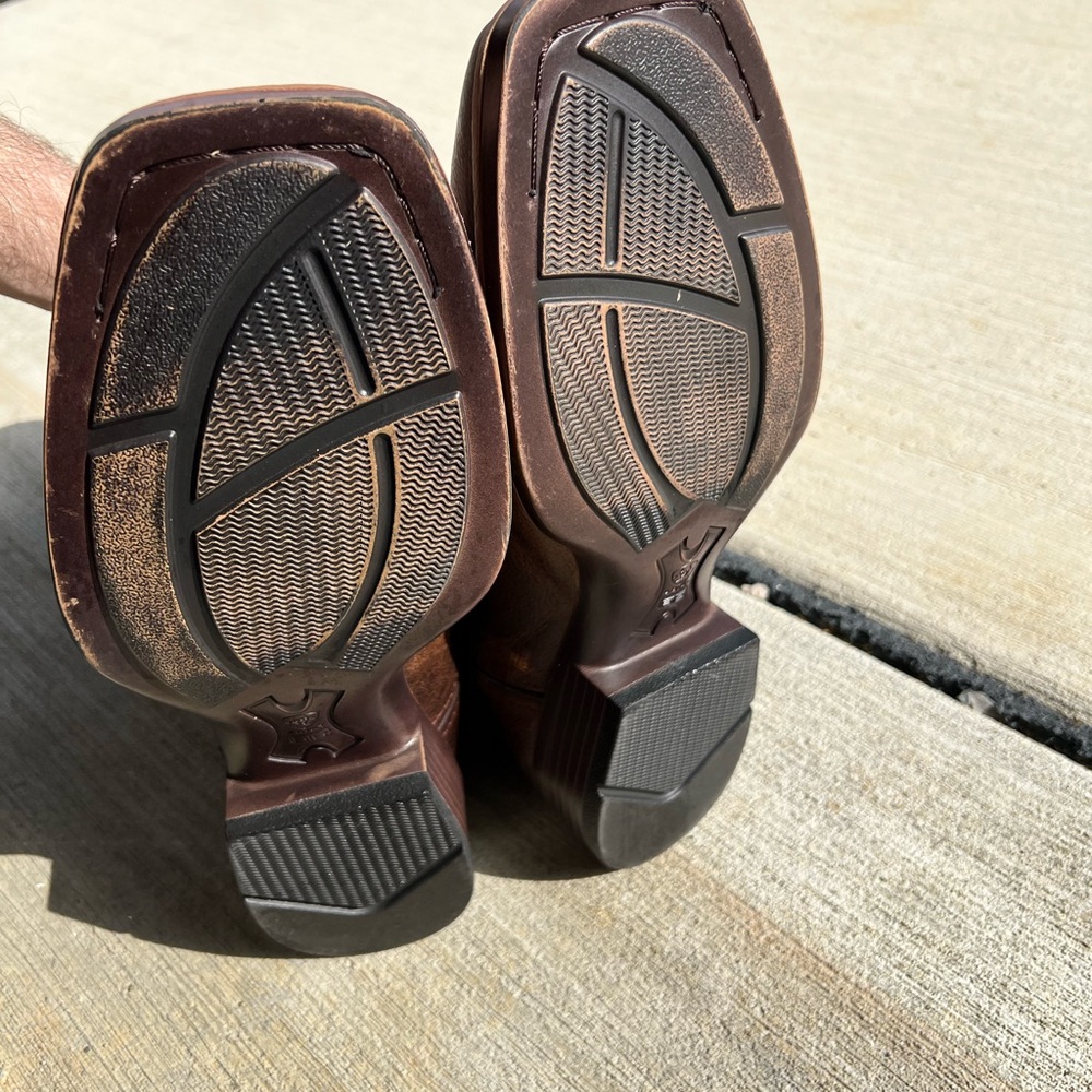 Mens Ariat boots - Picture 3 of 4